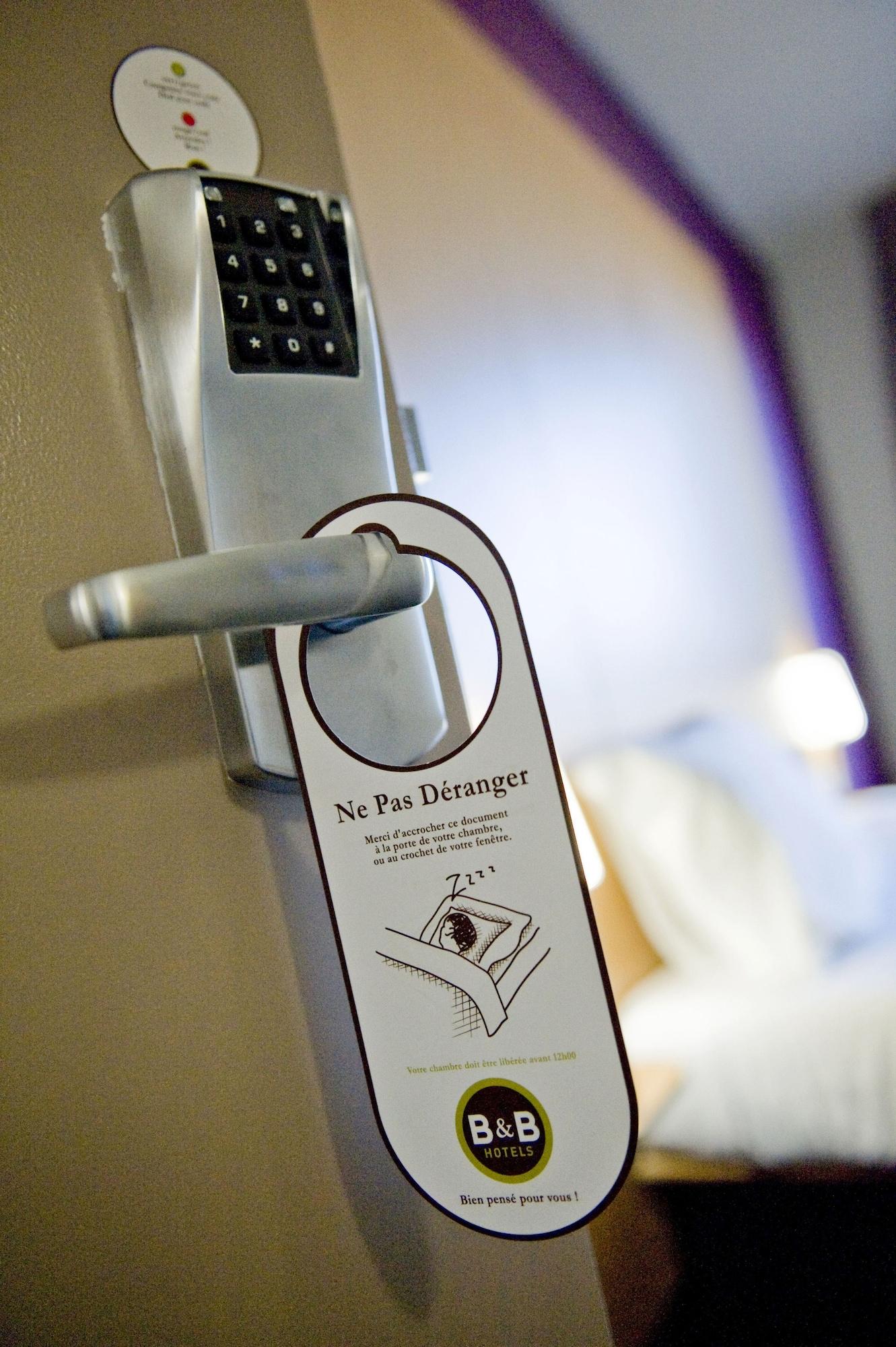 B&B Hotel Rennes Ouest Villejean Dış mekan fotoğraf